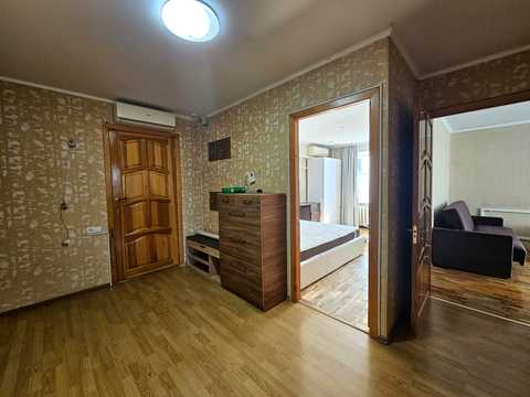 квартира за адресою Академіка Янгеля вул., 8