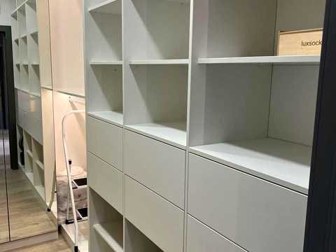 квартира за адресою Салютна вул., 2к1