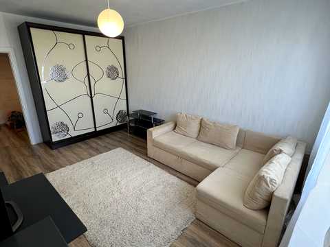 квартира по адресу Юрія Кондратюка ул., 7