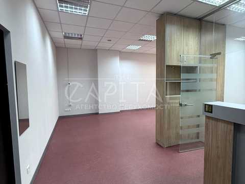 комерційна за адресою Полтавська вул., 10