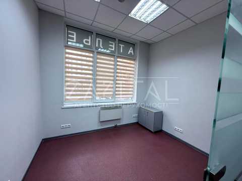комерційна за адресою Полтавська вул., 10