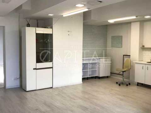 коммерческая по адресу Коперника ул., 3