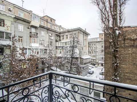 коммерческая по адресу Богдана Хмельницкого ул., 9