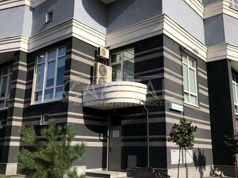 комерційна за адресою Казимира Малевича вул. (Боженка), 89
