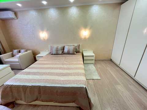 квартира за адресою Драгоманова вул., 40-Ж