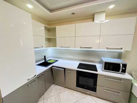 квартира за адресою Драгоманова вул., 40-Ж