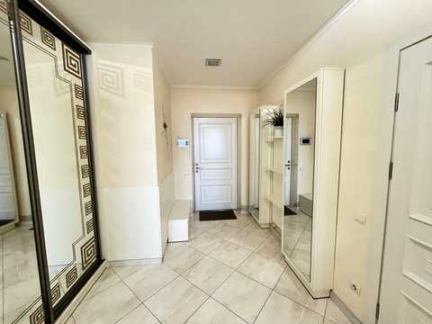 квартира за адресою Драгоманова вул., 40-Ж