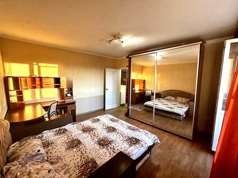 квартира за адресою Маріупольська вул. (Ростовська), 4