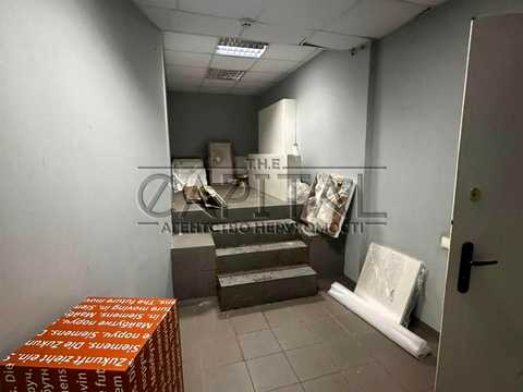 комерційна за адресою Київ, Саксаганського вул., 5