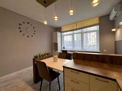 квартира по адресу Евгения Маланюка ул. (Степана Сагайдака), (Будинок 9-12)