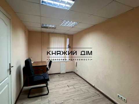 комерційна за адресою Авіаконструктора Антонова вул. (Авіації), 20