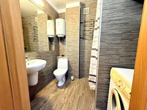квартира за адресою Юності вул., 3