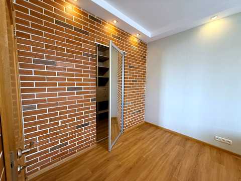 квартира за адресою Юності вул., 3