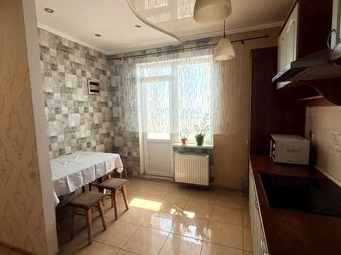 квартира за адресою Райдужний масив вул., 11