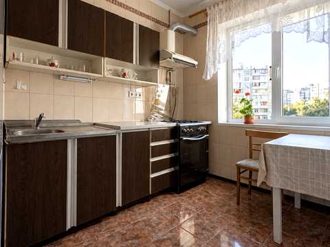 квартира за адресою Докії Гуменної вул. (Юрія Смолича), 6