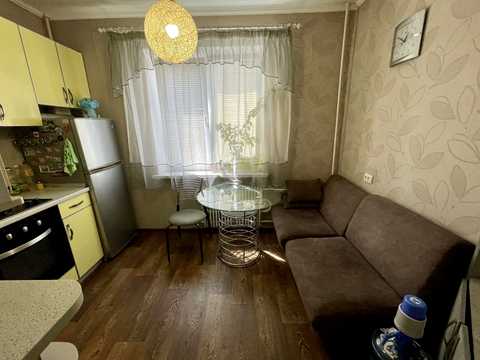 квартира за адресою Квартальна вул., 5/3