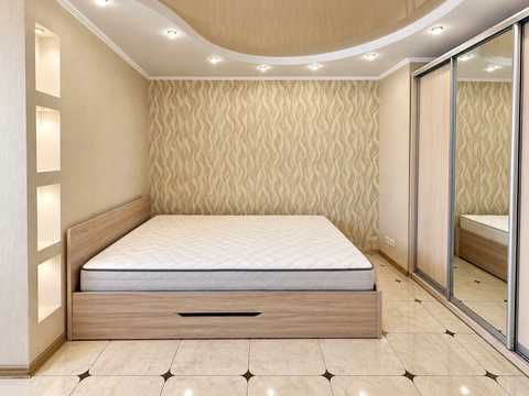 квартира за адресою Петра Калнишевського вул. (Михайла Майорова), 7