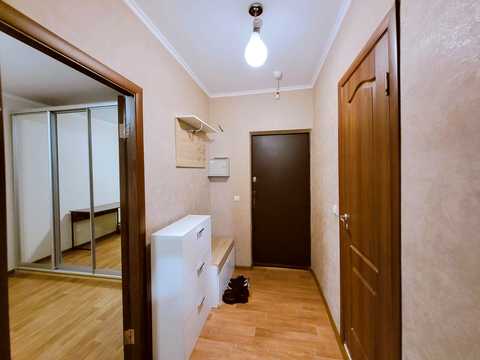 квартира за адресою Бориса Гмирі вул., 12-Б