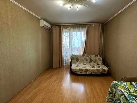 квартира за адресою Харків, Валентинівська вул. (Блюхера), 21а