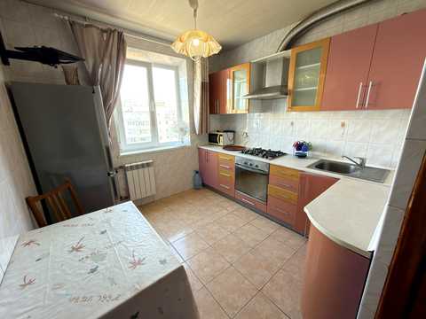 квартира за адресою Драгоманова вул., 42