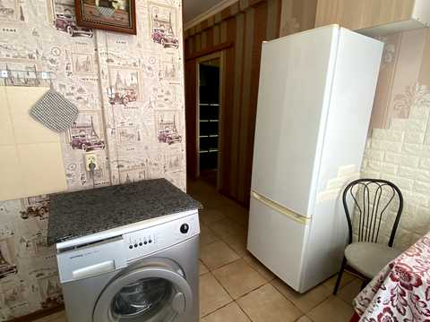 квартира за адресою Дарницький бульв., 15