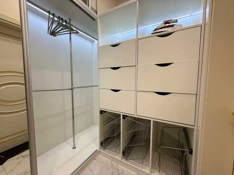 квартира за адресою Василя Тютюнника вул. (Анрі Барбюса), 37/1