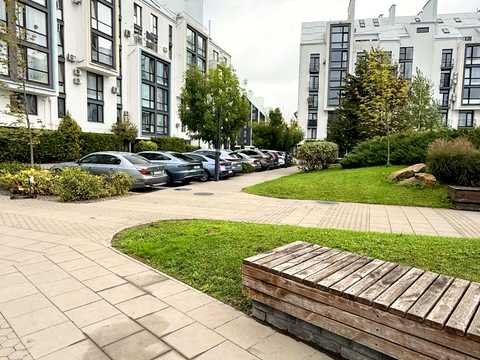 квартира за адресою Дивовижна вул., 3-А