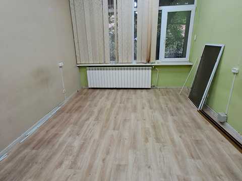 коммерческая по адресу Вячеслава Черновола ул., 10