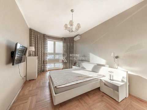 квартира за адресою Шота Руставелі вул., 44