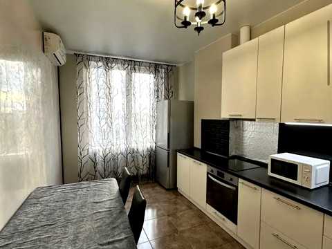 квартира за адресою Київ, Нагірна вул., 16