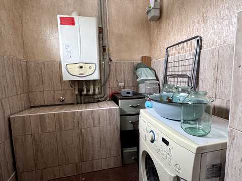 будинок за адресою смт. Солотвин, Грушевського, 5