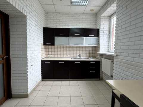 коммерческая по адресу Винниченка ул., 69