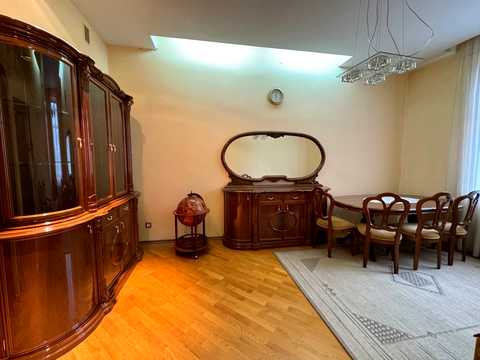 квартира по адресу Коновальца ул. (Энгельса), 25