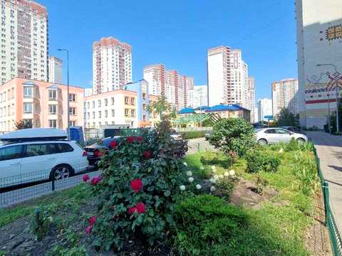 квартира за адресою Софії Русової вул., 3-В