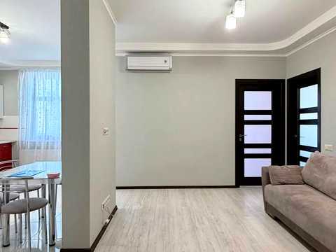 квартира за адресою Драгоманова вул., 40-З