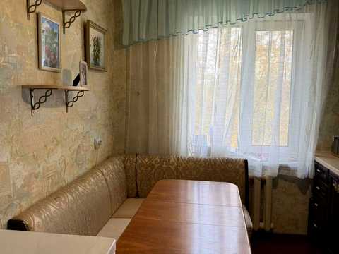 квартира за адресою Юрія Побєдоносцева бульв., 11
