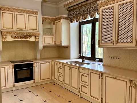 будинок за адресою Некрасова