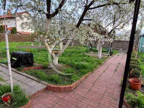 будинок за адресою Садова вул., 65