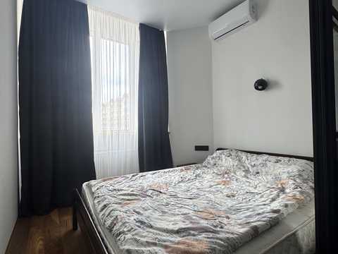 квартира за адресою Абрикосова вул., 1-В