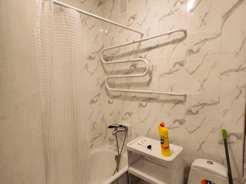 квартира по адресу Строителей ул., 5