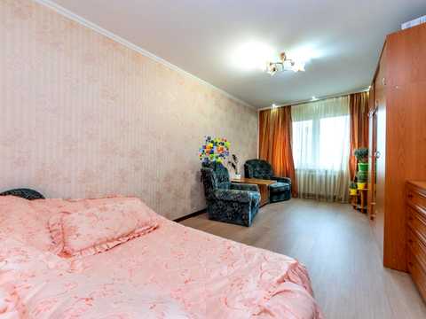 квартира за адресою Милославська вул., 12