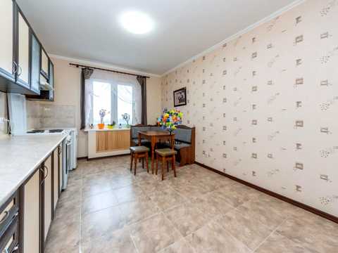 квартира за адресою Милославська вул., 12