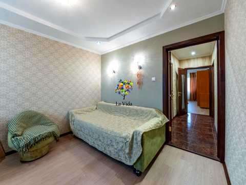 квартира за адресою Милославська вул., 12