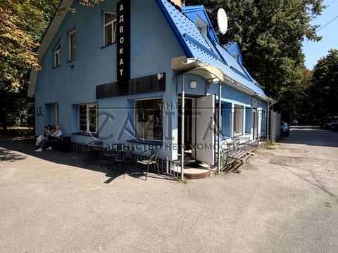 комерційна за адресою Єреванська вул., 1