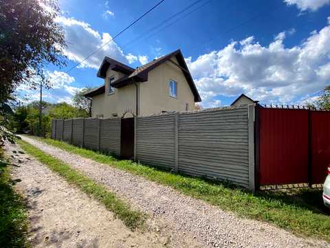 дом по адресу с. Кожуховка, Озерна