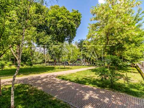 комерційна за адресою Січових Стрільців вул. (Артема), 84-А