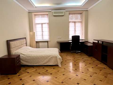 квартира по адресу Крещатик ул. (Kreschatic), 15