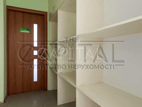 комерційна за адресою Лесі Українки бульв., 34