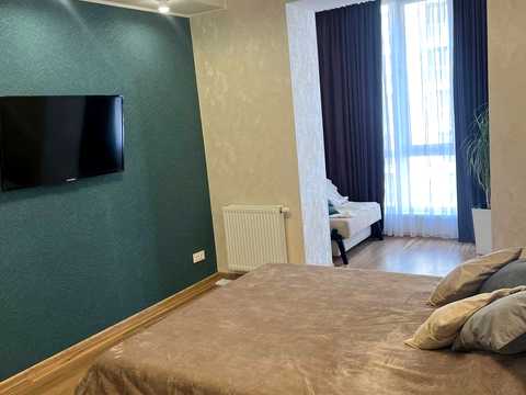 квартира за адресою Співдружності вул., 1