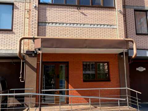 квартира за адресою Співдружності вул., 1